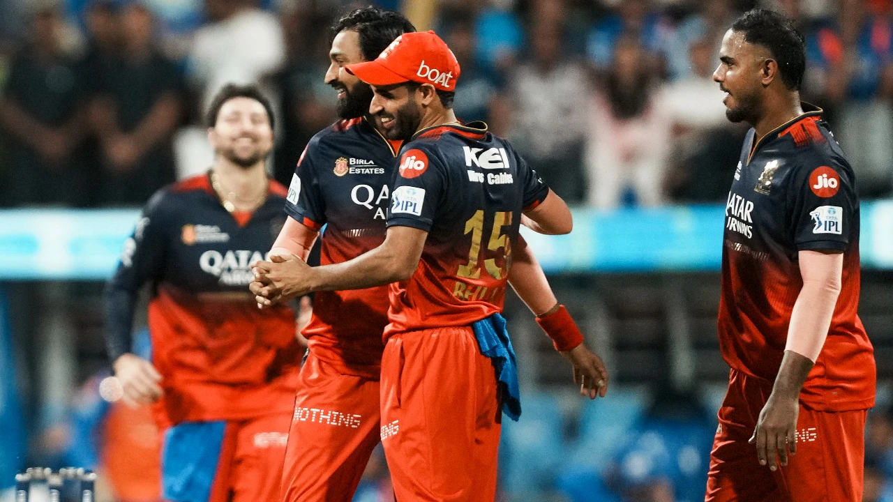royal challengers bengaluru vs mumbai indians timeline 